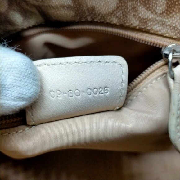 517298BP (L4) Christian Dior Hand Bag Beige PVC - Picture 8 of 9